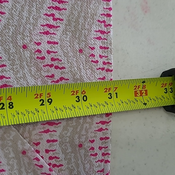 New Directions Pink, Khaki & Cream Asymmetrical Blouse size 1X - Picture 8 of 8